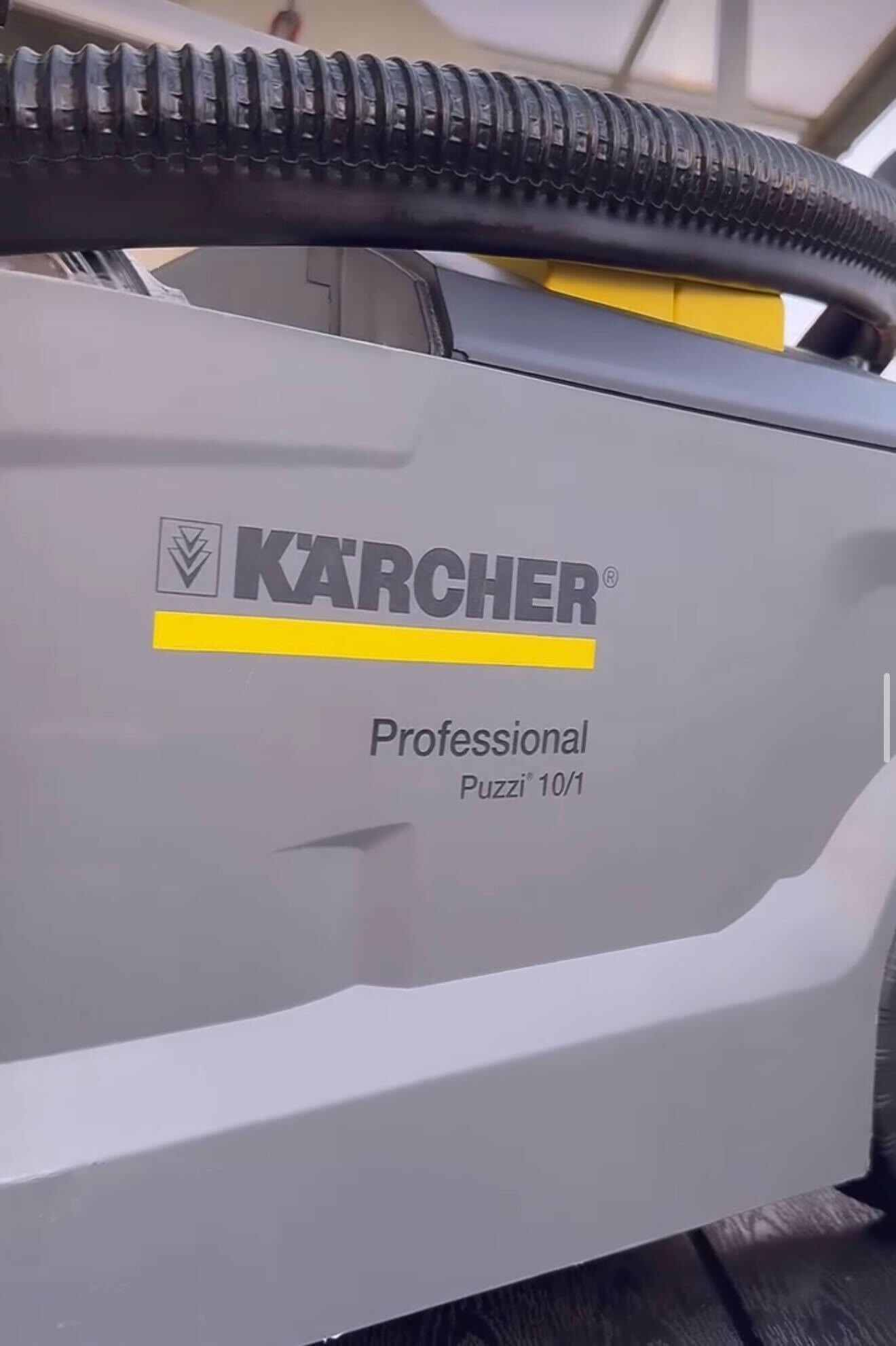 Profesionalna Kärcher oprema za dubinsko pranje